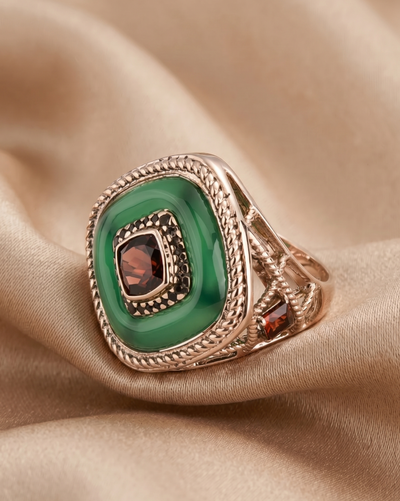 Vintage Green Onyx & Smoky Quartz Ring